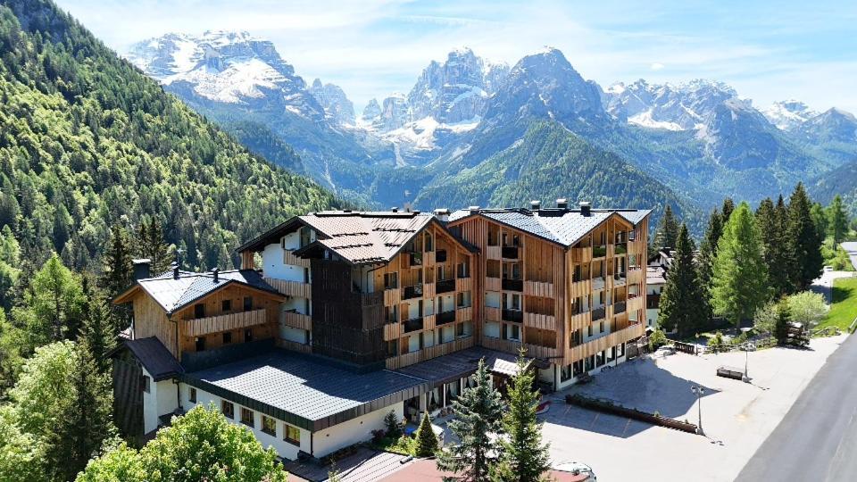 Lorenzetti Hotel